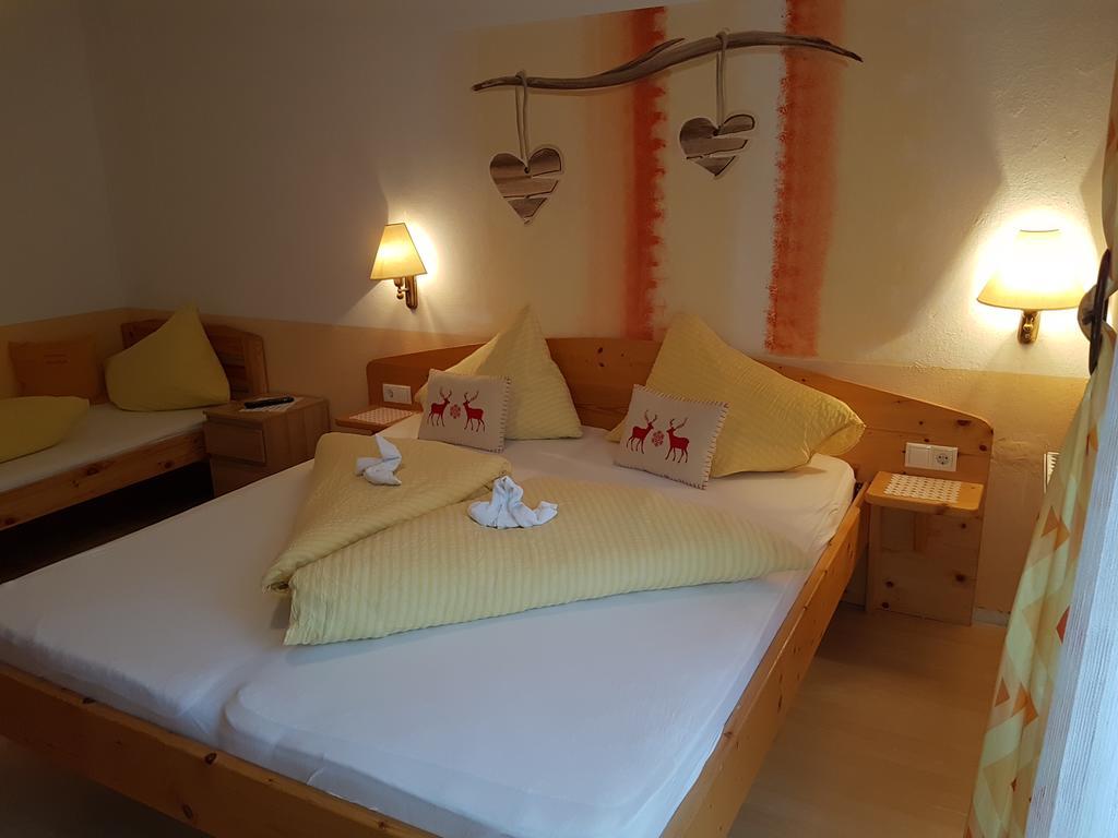 Gaestehaus Fernblick Sautens Ngoại thất bức ảnh